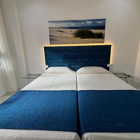 Apartamentos Turisticos Imar Cadiz Bagian luar foto