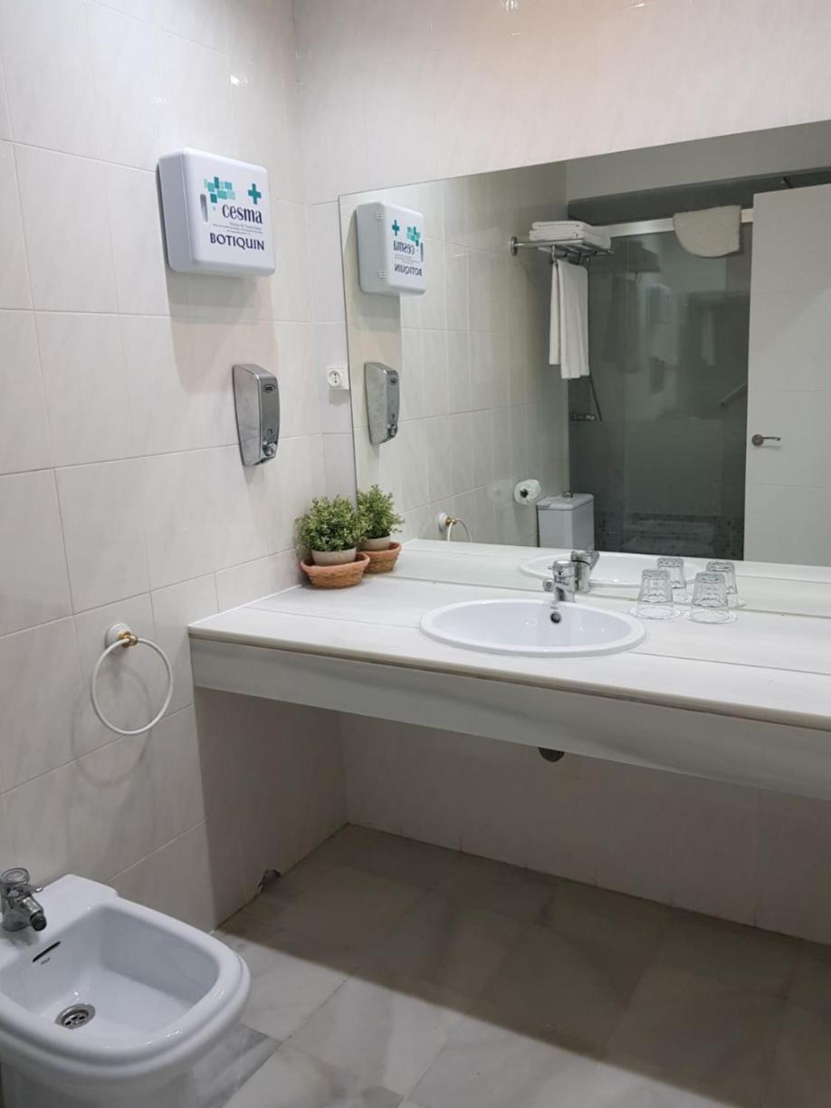 Apartamentos Turisticos Imar Cadiz Bagian luar foto